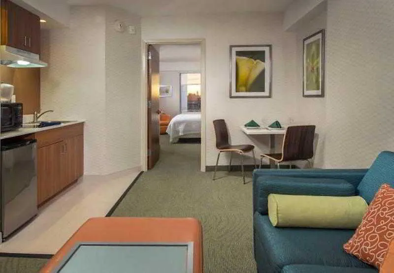 Springhill Suites By Marriott New York Laguardia Airport Hotel