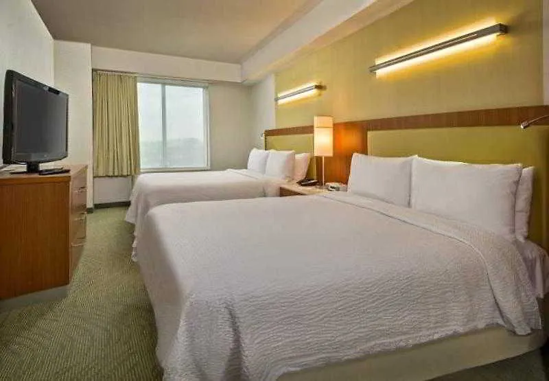 Springhill Suites By Marriott New York Laguardia Airport