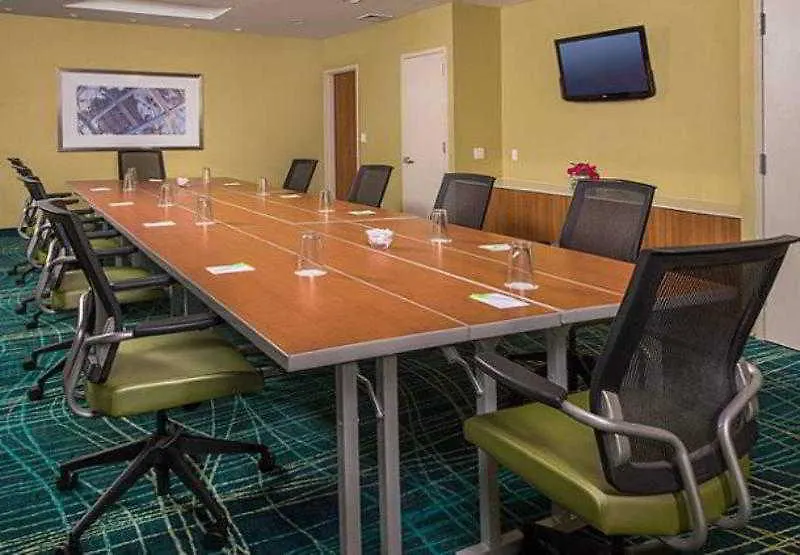 Hotel Springhill Suites By Marriott New York Laguardia Airport