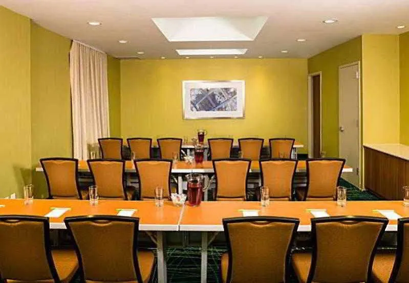 Hotel Springhill Suites By Marriott New York Laguardia Airport